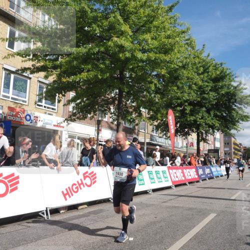 15.09.2024 - PSD Bank Halbmarathon Miley Keyser http://msf.ph/oto/7062489 15.09.2024 12:11:33 Ziel 1242, 1634, 1930, 2005, 2031, 2193, 2220, 2540, 2782, 2884, 2888, 3209, 3521 meine-sportfotos.de