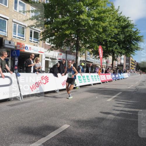 15.09.2024 - PSD Bank Halbmarathon Miley Keyser http://msf.ph/oto/7062513 15.09.2024 11:08:58 Ziel 495, 496, 510, 525, 529 meine-sportfotos.de