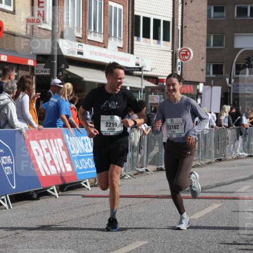15.09.2024 - PSD Bank Halbmarathon Michael Strokosch http://msf.ph/oto/7062520 15.09.2024 11:49:18 Ziel 785, 1333, 1355, 1500, 2219, 3182 meine-sportfotos.de