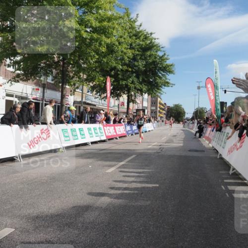 15.09.2024 - PSD Bank Halbmarathon Miley Keyser http://msf.ph/oto/7062528 15.09.2024 11:09:05 Ziel 495, 499, 510, 529 meine-sportfotos.de