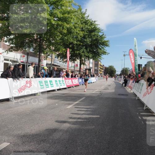 15.09.2024 - PSD Bank Halbmarathon Miley Keyser http://msf.ph/oto/7062533 15.09.2024 11:09:05 Ziel 495, 499, 510, 529 meine-sportfotos.de