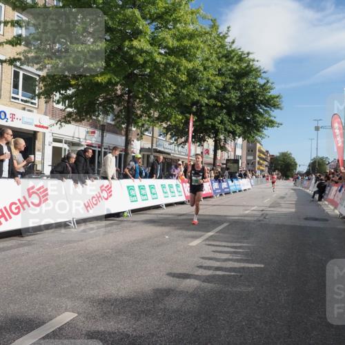 15.09.2024 - PSD Bank Halbmarathon Miley Keyser http://msf.ph/oto/7062540 15.09.2024 11:09:06 Ziel 495, 499, 510, 529 meine-sportfotos.de