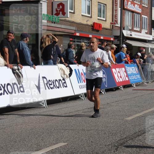 15.09.2024 - PSD Bank Halbmarathon Michael Strokosch http://msf.ph/oto/7062545 15.09.2024 11:49:20 Ziel 785, 1355, 1500, 2219, 3182 meine-sportfotos.de