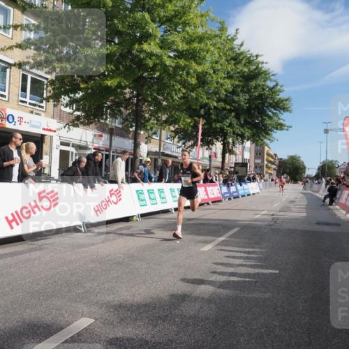 15.09.2024 - PSD Bank Halbmarathon Miley Keyser http://msf.ph/oto/7062550 15.09.2024 11:09:06 Ziel 495, 499, 510, 529 meine-sportfotos.de
