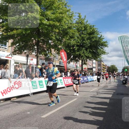 15.09.2024 - PSD Bank Halbmarathon Miley Keyser http://msf.ph/oto/7062578 15.09.2024 12:11:39 Ziel 1242, 1634, 1930, 2005, 2031, 2187, 2193, 2197, 2220, 2226, 2405, 2406, 2575, 2782, 2884, 3209, 3223, 3521 meine-sportfotos.de