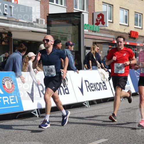 15.09.2024 - PSD Bank Halbmarathon Michael Strokosch http://msf.ph/oto/7062584 15.09.2024 11:49:30 Ziel 1229, 1500, 1579, 1620, 2219, 2701, 2838, 3182 meine-sportfotos.de