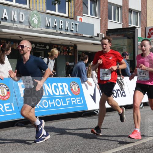 15.09.2024 - PSD Bank Halbmarathon Michael Strokosch http://msf.ph/oto/7062588 15.09.2024 11:49:31 Ziel 1229, 1500, 1579, 1620, 2701, 2838, 3182 meine-sportfotos.de