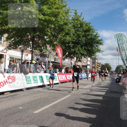 15.09.2024 - PSD Bank Halbmarathon Miley Keyser http://msf.ph/oto/7062591 15.09.2024 12:11:41 Ziel 1242, 1634, 1930, 2005, 2031, 2187, 2193, 2197, 2220, 2226, 2405, 2406, 2575, 2782, 2884, 3209, 3223, 3521 meine-sportfotos.de