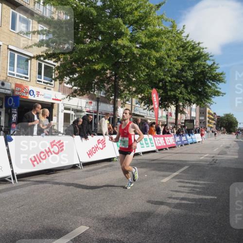15.09.2024 - PSD Bank Halbmarathon Miley Keyser http://msf.ph/oto/7062598 15.09.2024 11:09:10 Ziel 495, 499, 510, 529 meine-sportfotos.de