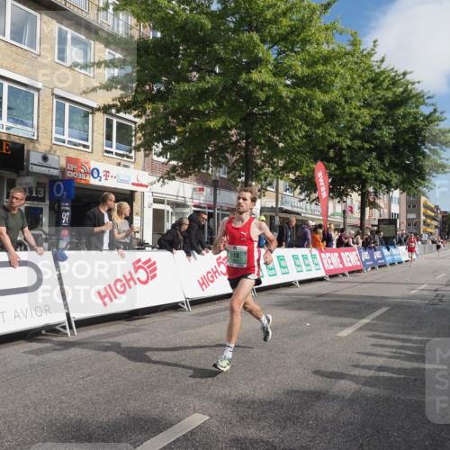 15.09.2024 - PSD Bank Halbmarathon Miley Keyser http://msf.ph/oto/7062603 15.09.2024 11:09:10 Ziel 495, 499, 510, 529 meine-sportfotos.de