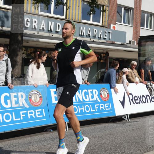 15.09.2024 - PSD Bank Halbmarathon Michael Strokosch http://msf.ph/oto/7062607 15.09.2024 11:49:34 Ziel 1229, 1475, 1525, 1579, 1620, 2096, 2701, 2768, 2838 meine-sportfotos.de
