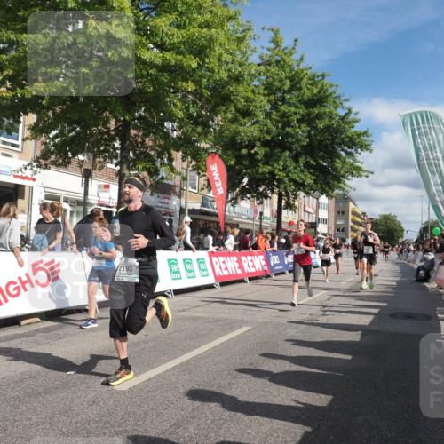 15.09.2024 - PSD Bank Halbmarathon Miley Keyser http://msf.ph/oto/7062624 15.09.2024 12:11:42 Ziel 1242, 1634, 1930, 2005, 2031, 2187, 2193, 2197, 2220, 2226, 2405, 2406, 2575, 2782, 2884, 3209, 3223, 3521 meine-sportfotos.de