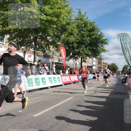 15.09.2024 - PSD Bank Halbmarathon Miley Keyser http://msf.ph/oto/7062635 15.09.2024 12:11:42 Ziel 1242, 1634, 1930, 2005, 2031, 2187, 2193, 2197, 2220, 2226, 2405, 2406, 2575, 2782, 2884, 3209, 3223, 3521 meine-sportfotos.de