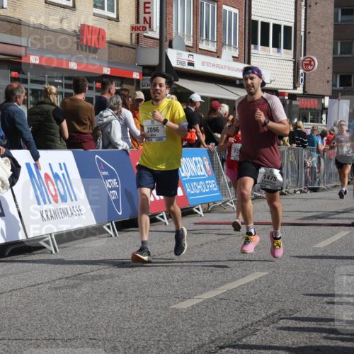 15.09.2024 - PSD Bank Halbmarathon Michael Strokosch http://msf.ph/oto/7062637 15.09.2024 11:49:40 Ziel 970, 1229, 1475, 1525, 1579, 1620, 1763, 1796, 2096, 2678, 2701, 2768, 2838, 2857 meine-sportfotos.de