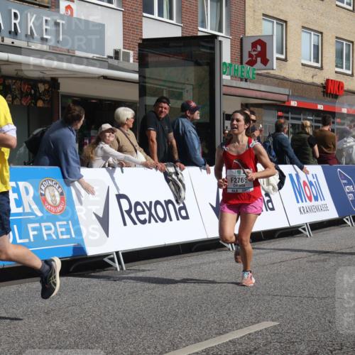 15.09.2024 - PSD Bank Halbmarathon Michael Strokosch http://msf.ph/oto/7062654 15.09.2024 11:49:42 Ziel 970, 1229, 1475, 1525, 1579, 1620, 1763, 1796, 1989, 2096, 2678, 2768, 2857 meine-sportfotos.de