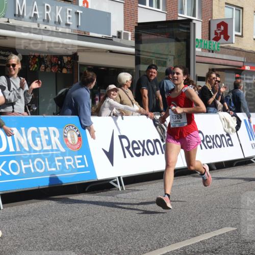 15.09.2024 - PSD Bank Halbmarathon Michael Strokosch http://msf.ph/oto/7062656 15.09.2024 11:49:42 Ziel 970, 1229, 1475, 1525, 1579, 1620, 1763, 1796, 1989, 2096, 2678, 2768, 2857 meine-sportfotos.de