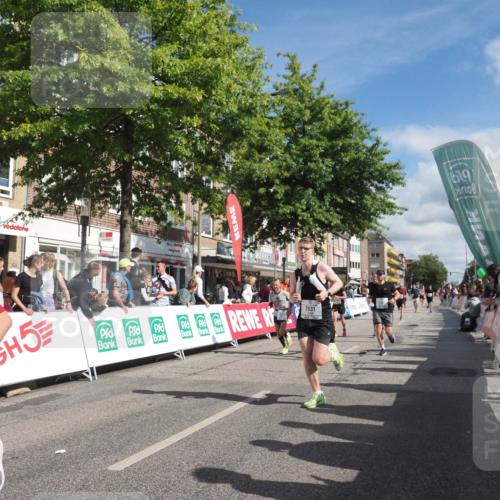 15.09.2024 - PSD Bank Halbmarathon Miley Keyser http://msf.ph/oto/7062682 15.09.2024 12:11:43 Ziel 1634, 1930, 2005, 2031, 2187, 2193, 2197, 2220, 2226, 2405, 2406, 2575, 2782, 2884, 3209, 3223, 3521 meine-sportfotos.de