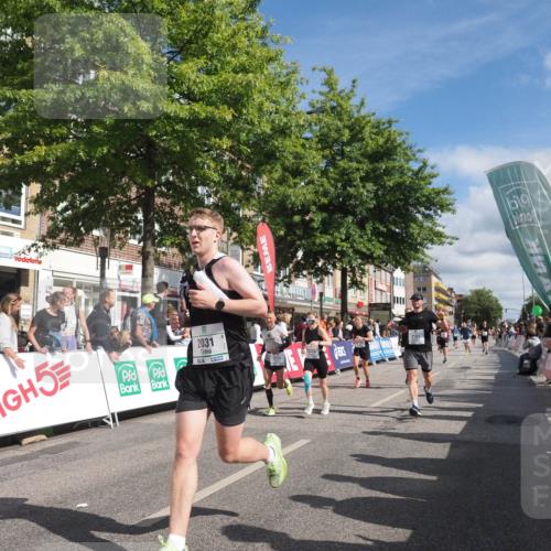 15.09.2024 - PSD Bank Halbmarathon Miley Keyser http://msf.ph/oto/7062691 15.09.2024 12:11:44 Ziel 1634, 1856, 1930, 2005, 2031, 2187, 2193, 2197, 2220, 2226, 2405, 2406, 2575, 2782, 2884, 3209, 3223, 3521 meine-sportfotos.de