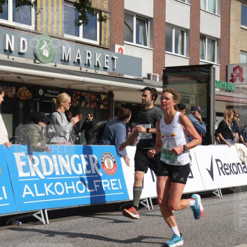 15.09.2024 - PSD Bank Halbmarathon Michael Strokosch http://msf.ph/oto/7062701 15.09.2024 11:49:50 Ziel 970, 1475, 1525, 1616, 1680, 1692, 1763, 1796, 1892, 1989, 2096, 2678, 2768, 2857 meine-sportfotos.de