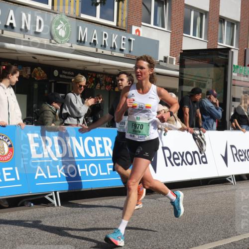 15.09.2024 - PSD Bank Halbmarathon Michael Strokosch http://msf.ph/oto/7062703 15.09.2024 11:49:50 Ziel 970, 1475, 1525, 1616, 1680, 1692, 1763, 1796, 1892, 1989, 2096, 2678, 2768, 2857 meine-sportfotos.de
