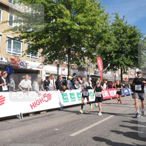 15.09.2024 - PSD Bank Halbmarathon Miley Keyser http://msf.ph/oto/7062714 15.09.2024 12:11:45 Ziel 1634, 1856, 2005, 2031, 2187, 2193, 2197, 2220, 2226, 2405, 2406, 2575, 2782, 2810, 2884, 3209, 3223, 3521 meine-sportfotos.de
