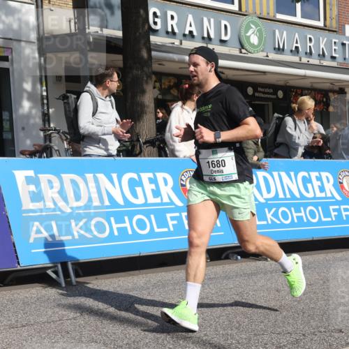 15.09.2024 - PSD Bank Halbmarathon Michael Strokosch http://msf.ph/oto/7062724 15.09.2024 11:49:54 Ziel 970, 1525, 1572, 1616, 1680, 1692, 1763, 1796, 1892, 1989, 2678, 2768, 2857, 3537 meine-sportfotos.de