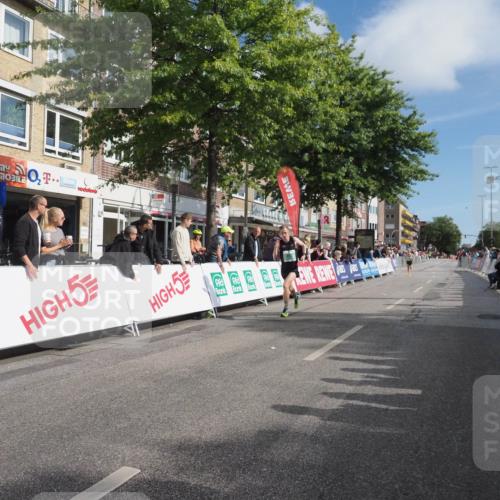 15.09.2024 - PSD Bank Halbmarathon Miley Keyser http://msf.ph/oto/7062725 15.09.2024 11:09:31 Ziel 402, 505 meine-sportfotos.de