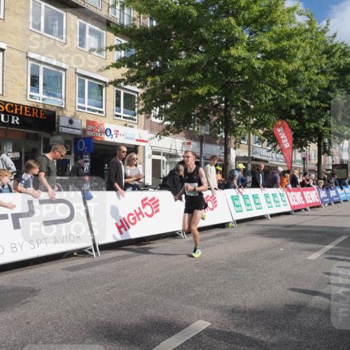 15.09.2024 - PSD Bank Halbmarathon Miley Keyser http://msf.ph/oto/7062739 15.09.2024 11:09:31 Ziel 402, 505 meine-sportfotos.de