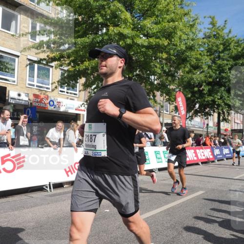 15.09.2024 - PSD Bank Halbmarathon Miley Keyser http://msf.ph/oto/7062750 15.09.2024 12:11:46 Ziel 1634, 1856, 2005, 2031, 2187, 2193, 2197, 2220, 2226, 2405, 2406, 2575, 2782, 2810, 2884, 3209, 3223, 3521 meine-sportfotos.de