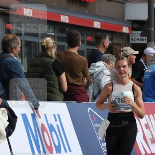15.09.2024 - PSD Bank Halbmarathon Michael Strokosch http://msf.ph/oto/7062757 15.09.2024 11:50:01 Ziel 965, 1154, 1311, 1353, 1528, 1572, 1616, 1680, 1692, 1892, 1989, 2067, 3536, 3537 meine-sportfotos.de