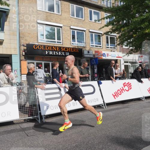15.09.2024 - PSD Bank Halbmarathon Miley Keyser http://msf.ph/oto/7062798 15.09.2024 11:09:36 Ziel 402, 504, 505 meine-sportfotos.de