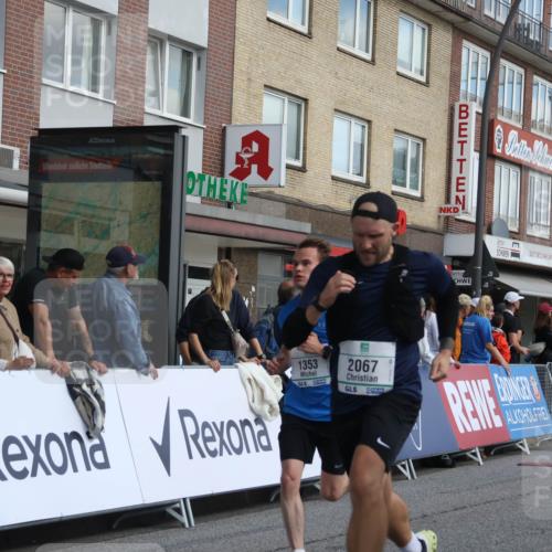15.09.2024 - PSD Bank Halbmarathon Michael Strokosch http://msf.ph/oto/7062803 15.09.2024 11:50:09 Ziel 965, 1154, 1311, 1323, 1353, 1463, 1491, 1521, 1528, 1572, 1619, 1635, 1743, 1892, 2067, 2436, 2719, 3536, 3537 meine-sportfotos.de