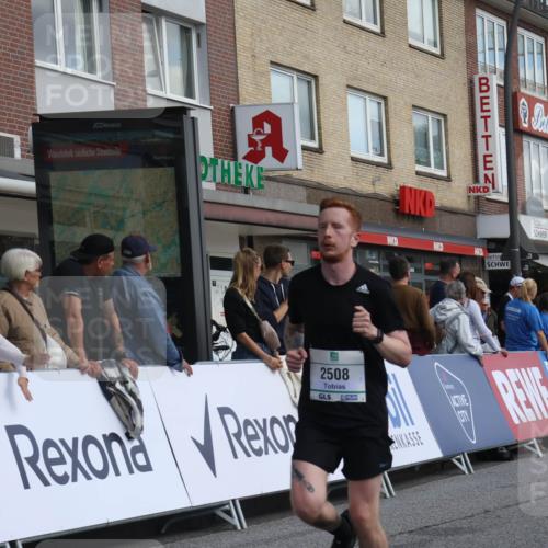 15.09.2024 - PSD Bank Halbmarathon Michael Strokosch http://msf.ph/oto/7062877 15.09.2024 11:50:21 Ziel 783, 1312, 1323, 1463, 1491, 1521, 1619, 1635, 1743, 1851, 2067, 2436, 2508, 2514, 2719, 3536, 3546 meine-sportfotos.de