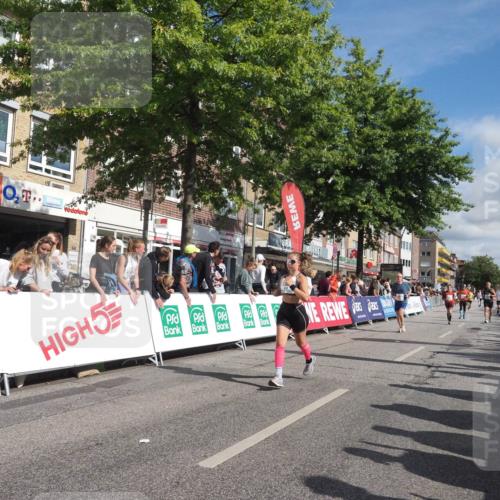 15.09.2024 - PSD Bank Halbmarathon Miley Keyser http://msf.ph/oto/7062895 15.09.2024 12:11:58 Ziel 1856, 2001, 2065, 2120, 2197, 2405, 2406, 2575, 2809, 2810, 3531 meine-sportfotos.de