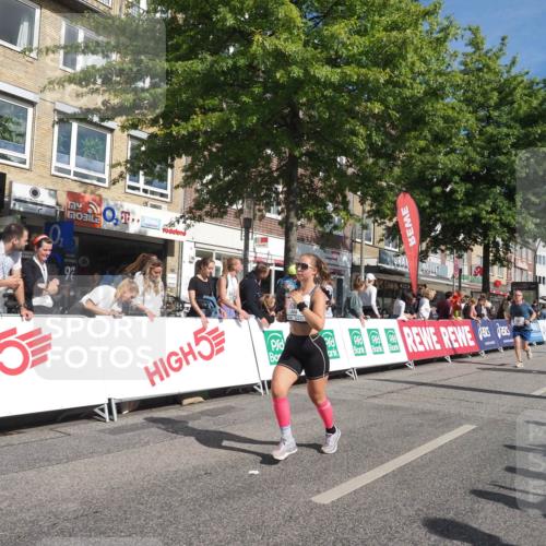 15.09.2024 - PSD Bank Halbmarathon Miley Keyser http://msf.ph/oto/7062919 15.09.2024 12:11:59 Ziel 1856, 2001, 2013, 2065, 2120, 2197, 2575, 2809, 2810, 3531 meine-sportfotos.de