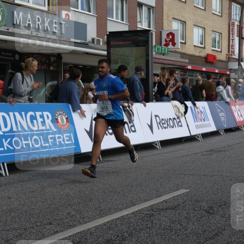 15.09.2024 - PSD Bank Halbmarathon Michael Strokosch http://msf.ph/oto/7062925 15.09.2024 11:50:31 Ziel 783, 1296, 1312, 1501, 1666, 1813, 1851, 1940, 2508, 2514, 3546 meine-sportfotos.de