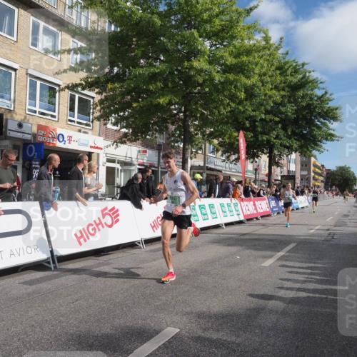15.09.2024 - PSD Bank Halbmarathon Miley Keyser http://msf.ph/oto/7062933 15.09.2024 11:10:01 Ziel 463, 470, 473, 484, 490, 514, 519, 531 meine-sportfotos.de