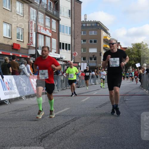 15.09.2024 - PSD Bank Halbmarathon Michael Strokosch http://msf.ph/oto/7062939 15.09.2024 11:50:34 Ziel 783, 1296, 1312, 1493, 1501, 1632, 1666, 1813, 1851, 1940, 2514, 3546 meine-sportfotos.de