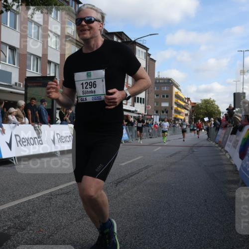 15.09.2024 - PSD Bank Halbmarathon Michael Strokosch http://msf.ph/oto/7062952 15.09.2024 11:50:37 Ziel 783, 1296, 1312, 1493, 1501, 1632, 1666, 1813, 1851, 1940, 2514, 2666 meine-sportfotos.de