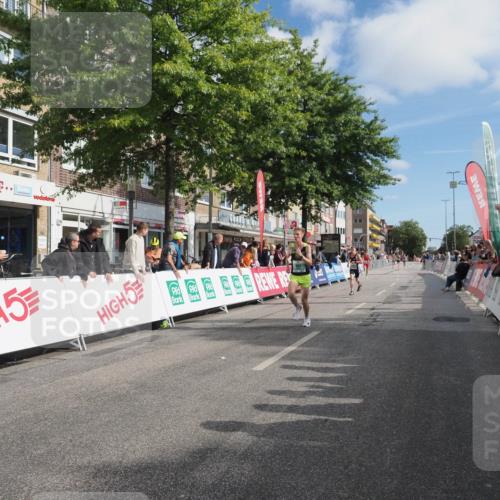 15.09.2024 - PSD Bank Halbmarathon Miley Keyser http://msf.ph/oto/7062993 15.09.2024 11:10:09 Ziel 463, 470, 473, 478, 484, 501, 507, 519 meine-sportfotos.de