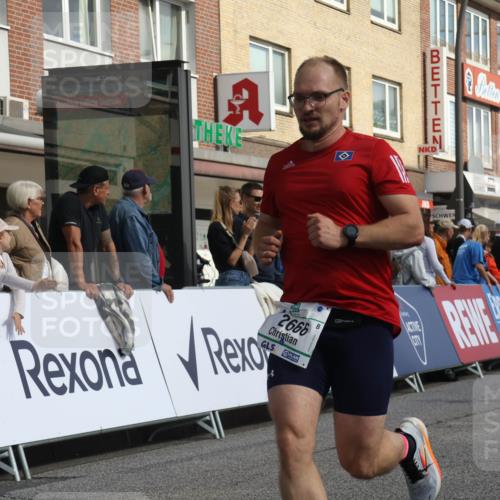 15.09.2024 - PSD Bank Halbmarathon Michael Strokosch http://msf.ph/oto/7062994 15.09.2024 11:50:45 Ziel 974, 1296, 1366, 1493, 1501, 1632, 1666, 1940, 2269, 2284, 2492, 2658, 2666, 3545 meine-sportfotos.de