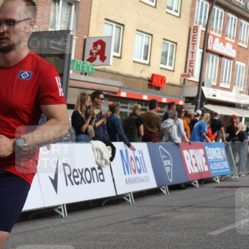 15.09.2024 - PSD Bank Halbmarathon Michael Strokosch http://msf.ph/oto/7062996 15.09.2024 11:50:45 Ziel 974, 1296, 1366, 1493, 1501, 1632, 1666, 1940, 2269, 2284, 2492, 2658, 2666, 3545 meine-sportfotos.de