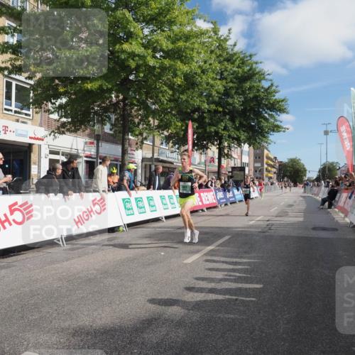 15.09.2024 - PSD Bank Halbmarathon Miley Keyser http://msf.ph/oto/7063006 15.09.2024 11:10:09 Ziel 463, 470, 473, 478, 484, 501, 507, 519 meine-sportfotos.de