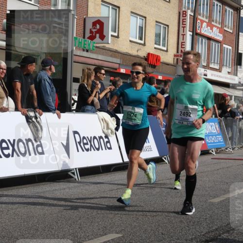 15.09.2024 - PSD Bank Halbmarathon Michael Strokosch http://msf.ph/oto/7063010 15.09.2024 11:50:47 Ziel 974, 1366, 1493, 1501, 1632, 1666, 2269, 2284, 2492, 2658, 2666, 3545 meine-sportfotos.de