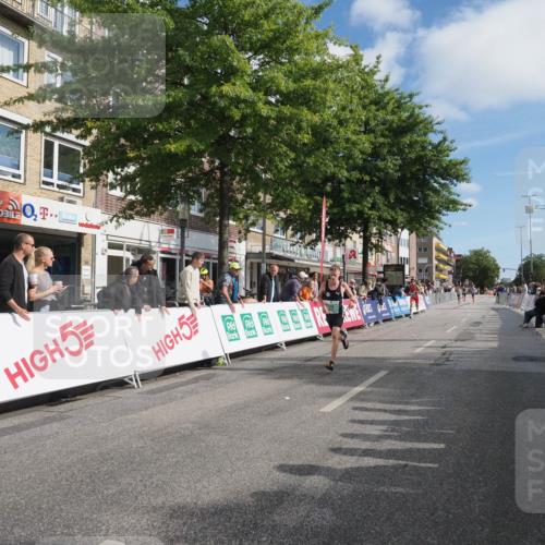 15.09.2024 - PSD Bank Halbmarathon Miley Keyser http://msf.ph/oto/7063019 15.09.2024 11:10:11 Ziel 463, 478, 484, 501, 507, 519 meine-sportfotos.de