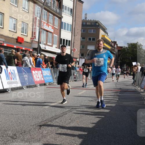 15.09.2024 - PSD Bank Halbmarathon Michael Strokosch http://msf.ph/oto/7063022 15.09.2024 11:50:50 Ziel 974, 1366, 1493, 1608, 1632, 1666, 1705, 2018, 2269, 2284, 2492, 2658, 2666, 2895, 3545 meine-sportfotos.de