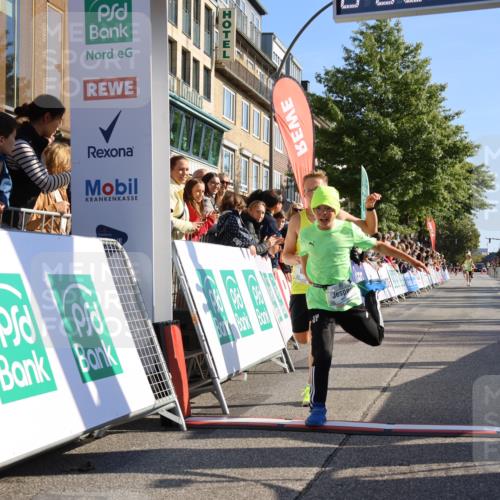 15.09.2024 - PSD Bank Halbmarathon Strokosch-Dieckow http://msf.ph/oto/7063047 15.09.2024 10:25:23 Ziel 7, 102, 119, 165, 177 meine-sportfotos.de