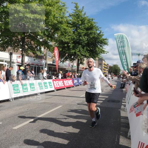 15.09.2024 - PSD Bank Halbmarathon Miley Keyser http://msf.ph/oto/7063078 15.09.2024 12:12:08 Ziel 986, 2001, 2013, 2065, 2120, 2202, 2227, 2809, 3009, 3531 meine-sportfotos.de
