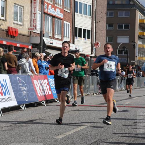 15.09.2024 - PSD Bank Halbmarathon Michael Strokosch http://msf.ph/oto/7063089 15.09.2024 11:51:05 Ziel 1150, 1366, 1406, 1608, 1645, 1705, 1735, 1913, 2018, 2895, 2898 meine-sportfotos.de
