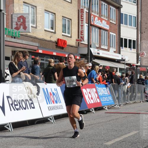 15.09.2024 - PSD Bank Halbmarathon Michael Strokosch http://msf.ph/oto/7063124 15.09.2024 11:51:10 Ziel 1150, 1406, 1645, 1705, 1735, 1913, 2898 meine-sportfotos.de